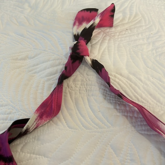 Converse Tankini Top / NWT - Picture 4 of 10